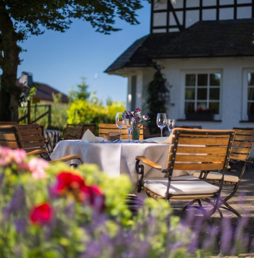 Hotel Waldhaus Foeckinghausen Bestwig Eksteriør bilde