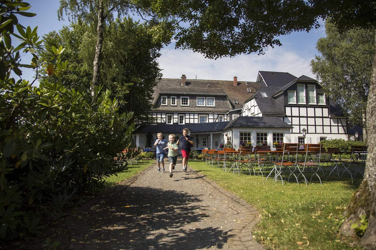 Hotel Waldhaus Foeckinghausen Bestwig Eksteriør bilde